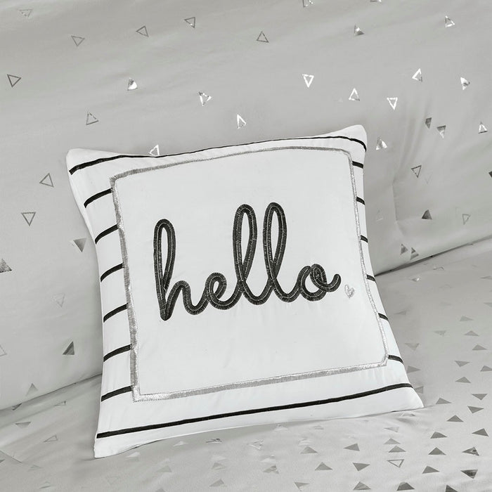 Alexandria-Silver-Metallic-Luxury-Comforter-Set-White-Stone-Decor-4