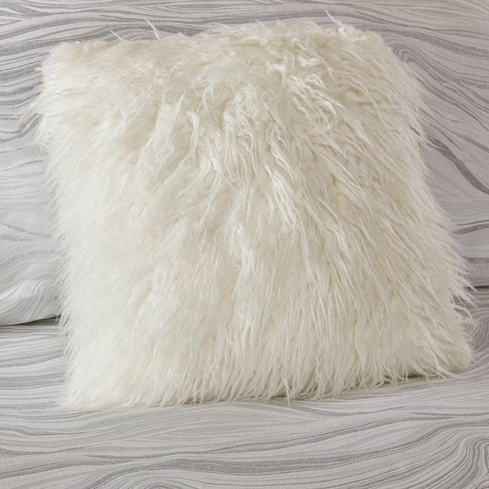 Alexis-Waves-White-Comforter-Set-White-Stone-Decor-6