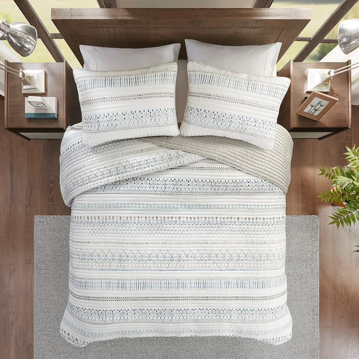 Bristol-Taupe-Blue-Boho-Farmhouse-Pattern-Quilt-Set-White-Stone-Decor-2