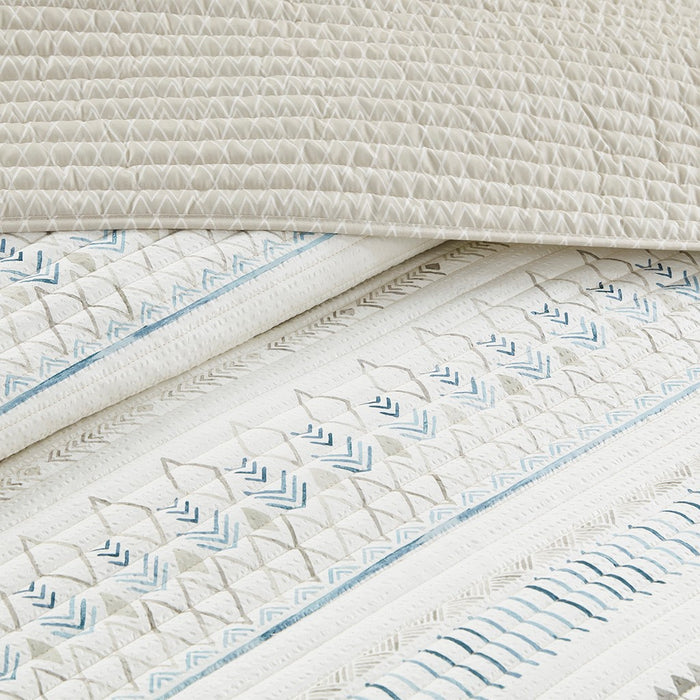 Bristol-Taupe-Blue-Boho-Farmhouse-Pattern-Quilt-Set-White-Stone-Decor-3