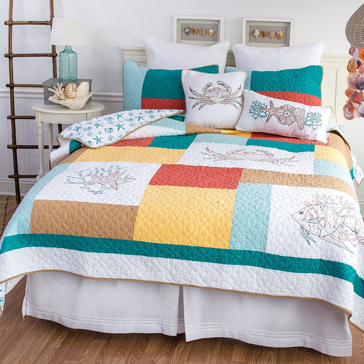 Divers-Cove-Coral-Quilt-Bedding-Collection-White-Stone-Decor