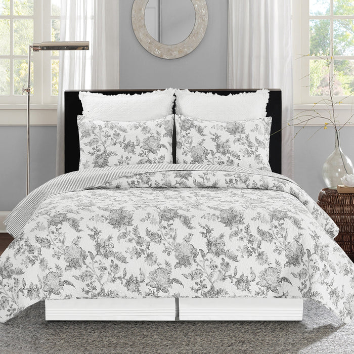 Edgemont-Silver-Floral-Quilt-Collection-White-Stone-Decor