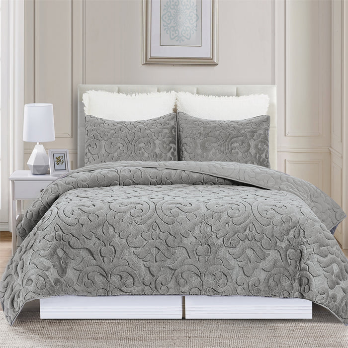 El-Monte-Gray-Quilt-Collection-White-Stone-Decor-1