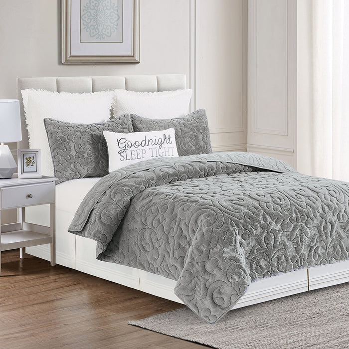 El-Monte-Gray-Quilt-Collection-White-Stone-Decor