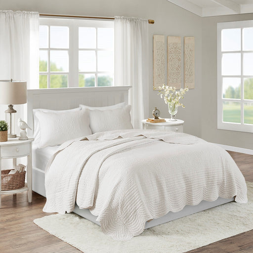 Emilie-White-Sea-Crest-Reversible-Farmhouse-Quilt-Set-White-Stone-Decor-1