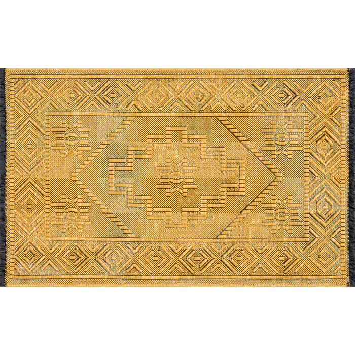 Gold-DeKalb-Patterned-Rug-White-Stone-Decor-4