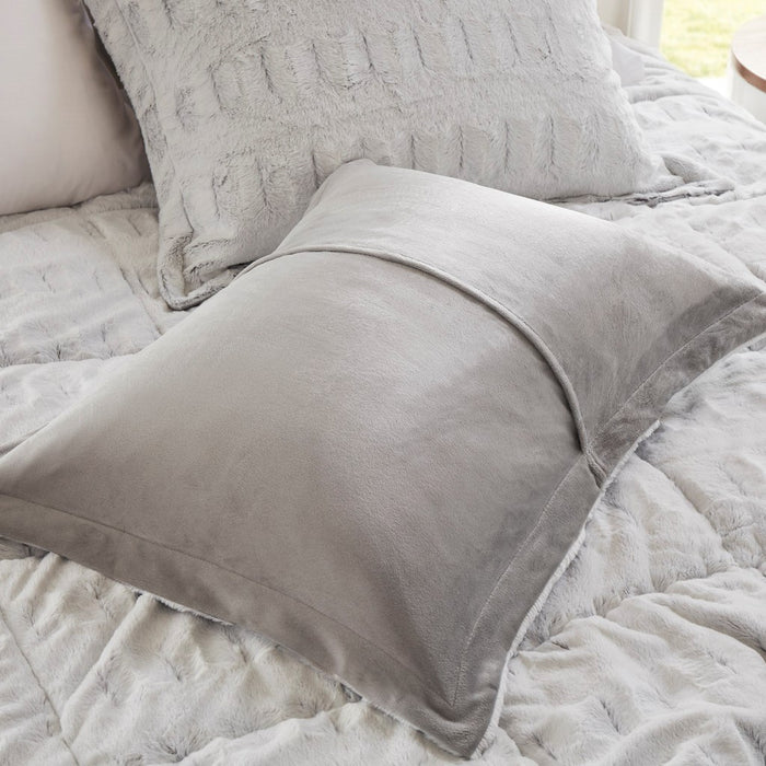 Hayleigh-White-Grey-Faux-Fur-Luxury-Comforter-Set-White-Stone-Decor-4