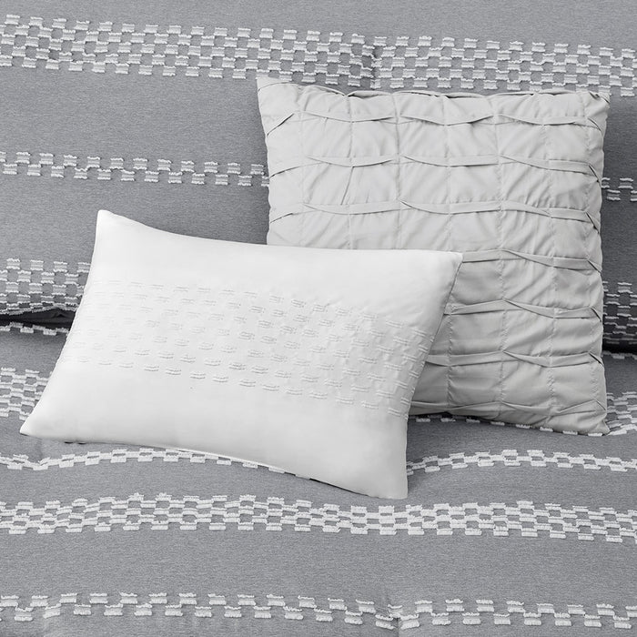 Miracle-Grey-Geometric-Patterned-5-Piece -Comforter-Set-White-Stone-Decor-6
