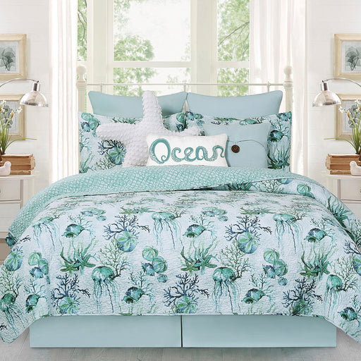 Oceanside-Jelly-Fish-Quilt-Bedding-Collection-White-Stone-Decor