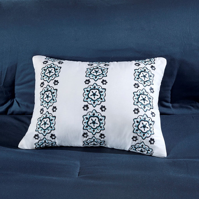 Patrick-Springs-Navy-Comforter-Set-White-Stone-Decor-4