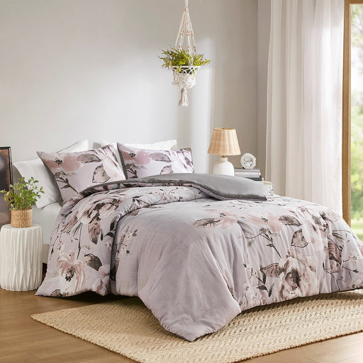 Pristine-White-Floral-Comforter-Set-White-Stone-Decor