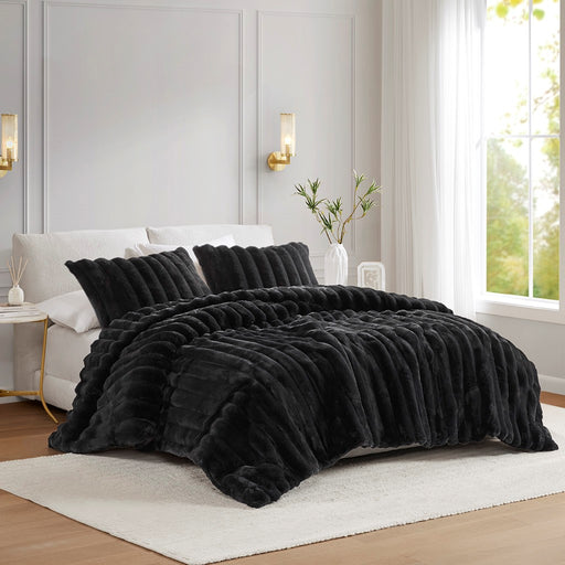 Raven-Black-Faux-Fur-Luxury-Comforter-Set-White-Stone-Decor-1
