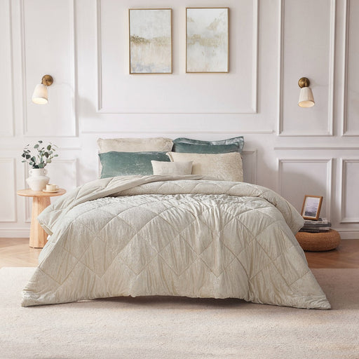 Reversible-Beige-Nellie-Luxury-Velvet-Comforter-Set-White-Stone-Decor