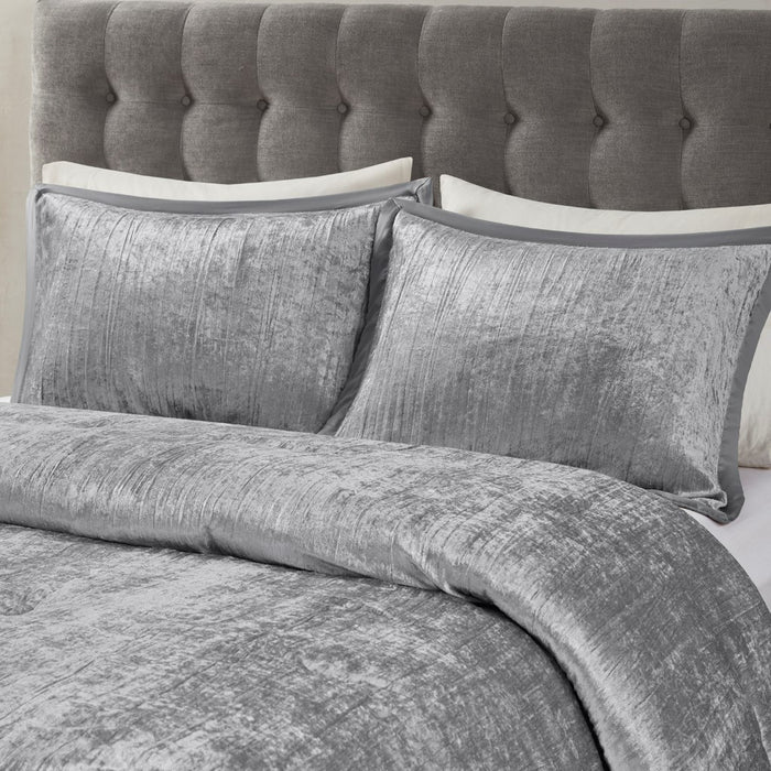 Silver-Gala-Velvet-Luxury-5-Piece-Comforter-Set-White-Stone-Decor-4