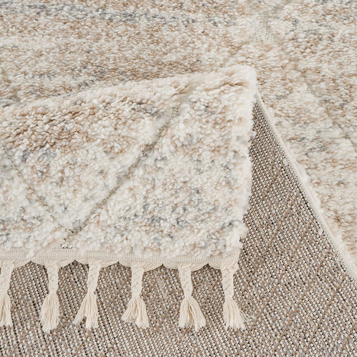  South-Glastonbury-Cream-Rug-White-Stone-Decor-2