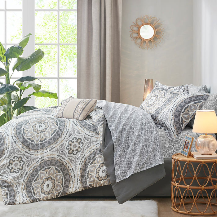 Traci-Gray-Medallion-Floral-Pattern-Comforter-Set-White-Stone-Decor-3